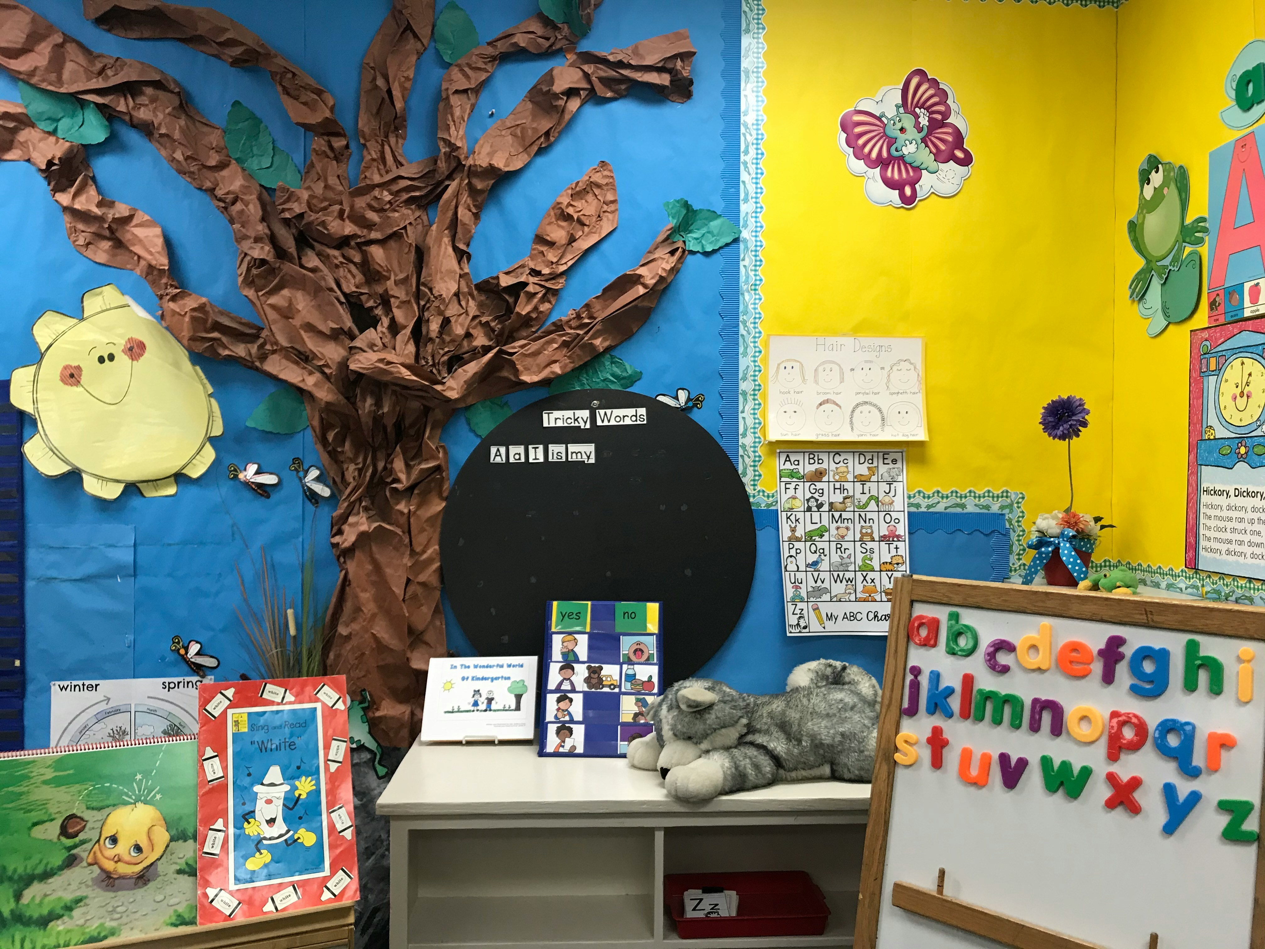 Demo school one gallery image